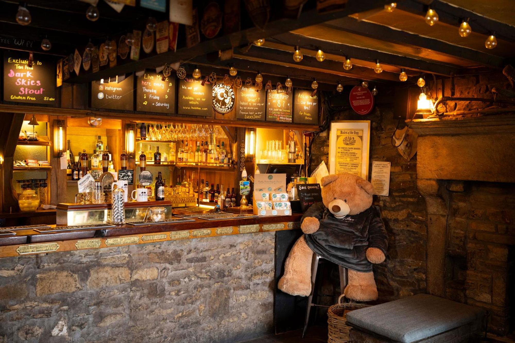 The Tan Hill Inn Keld Экстерьер фото