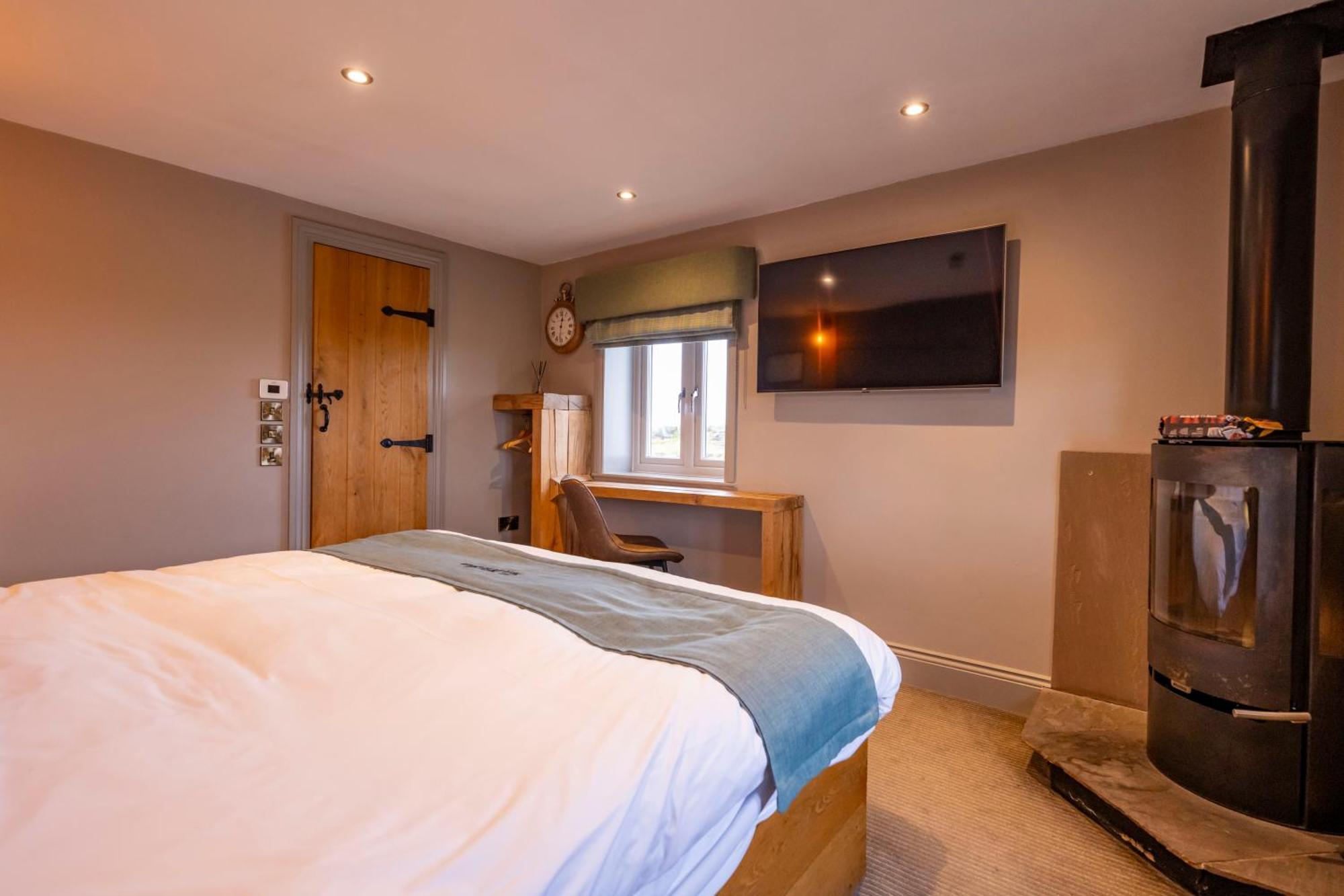 The Tan Hill Inn Keld Экстерьер фото