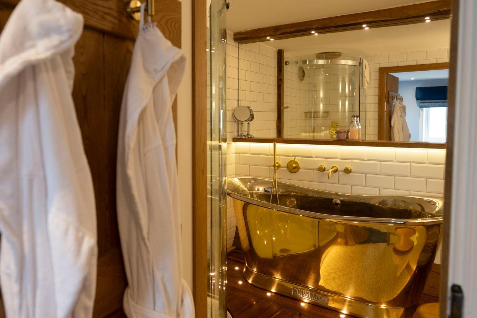 The Tan Hill Inn Keld Экстерьер фото