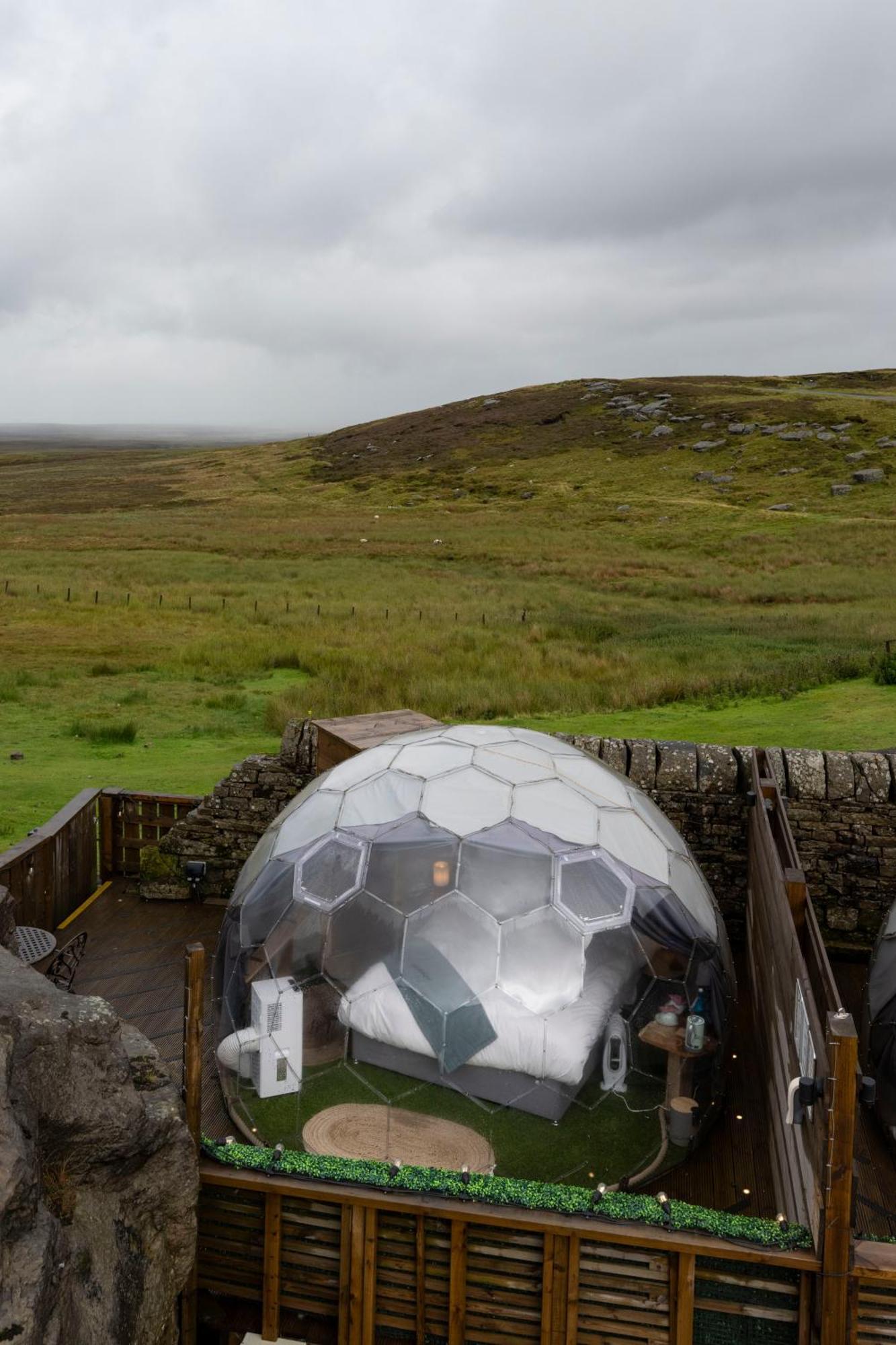 The Tan Hill Inn Keld Экстерьер фото